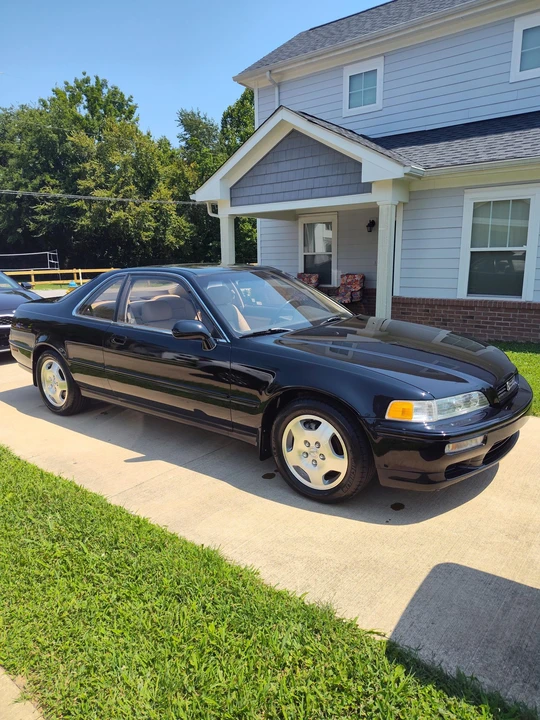 1995 Acura Legend 2nd Gen - Image 2 of 31
