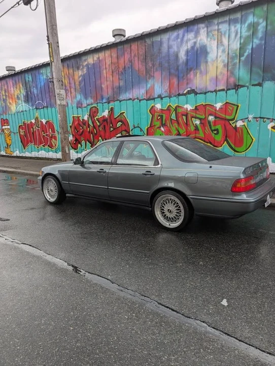 1995 Acura Legend 2nd Gen - Image 13 of 15