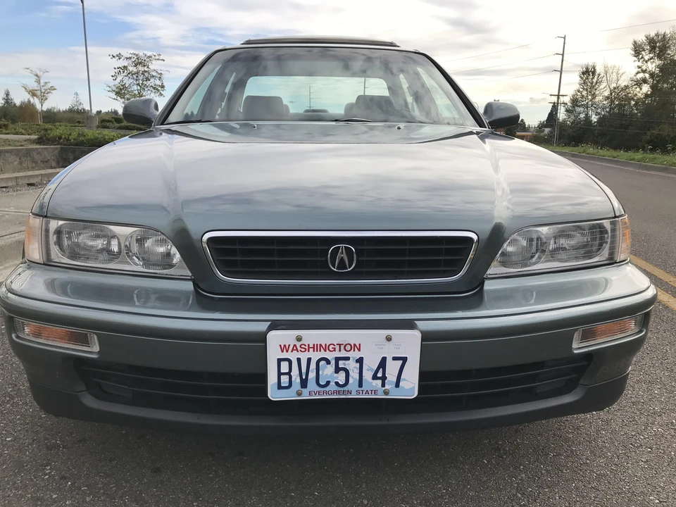 1995 Acura Legend 2nd Gen - Image 29 of 31