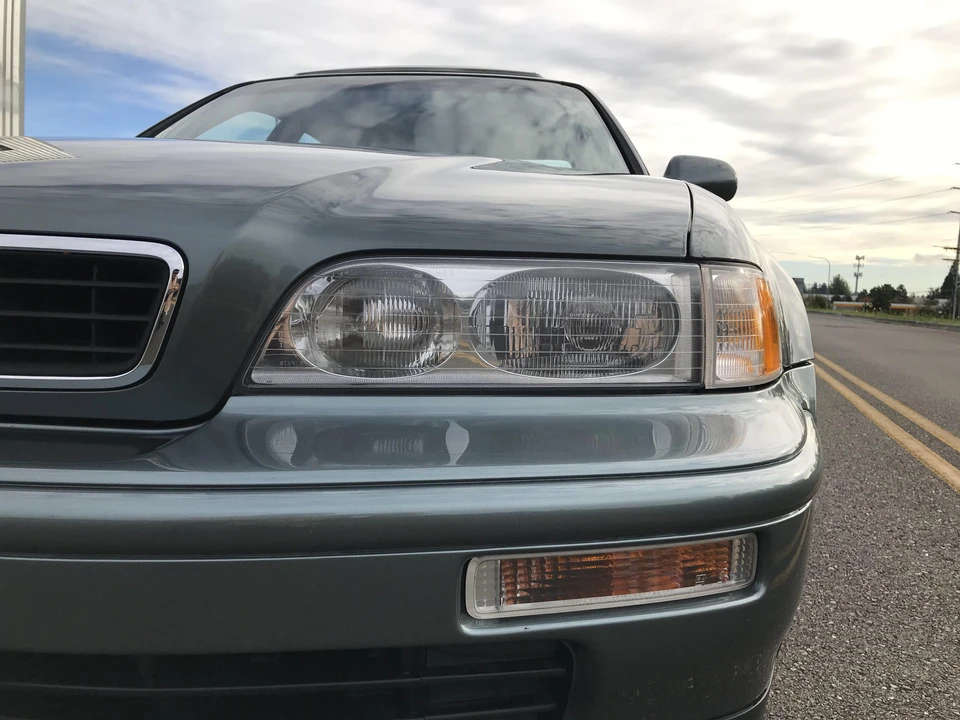 1995 Acura Legend 2nd Gen - Image 30 of 31