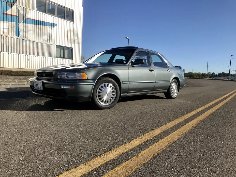 1995 Acura Legend 2nd Gen - Image 12 of 31