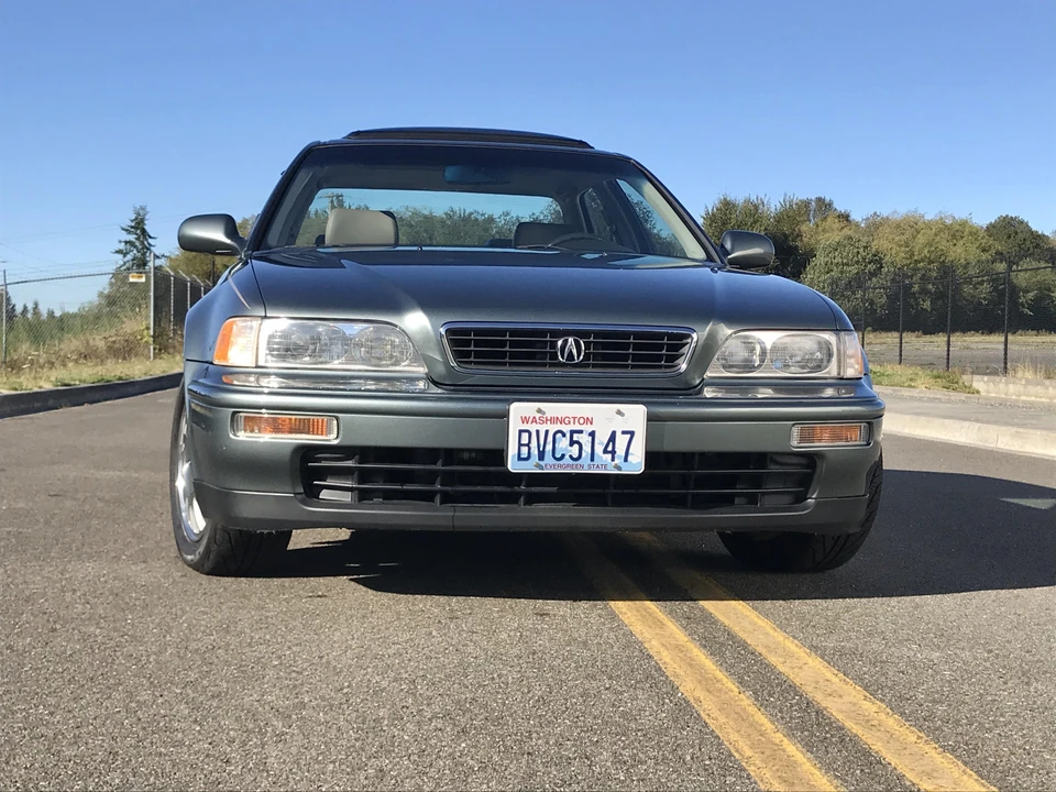 1995 Acura Legend 2nd Gen - Image 28 of 31