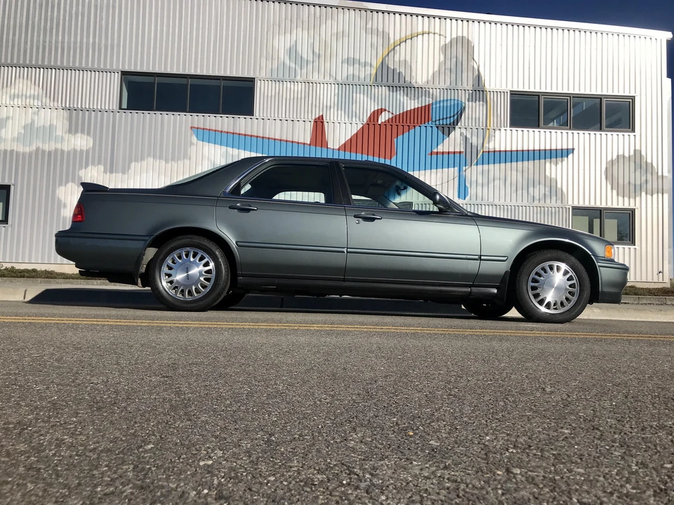 1995 Acura Legend 2nd Gen - Image 22 of 31