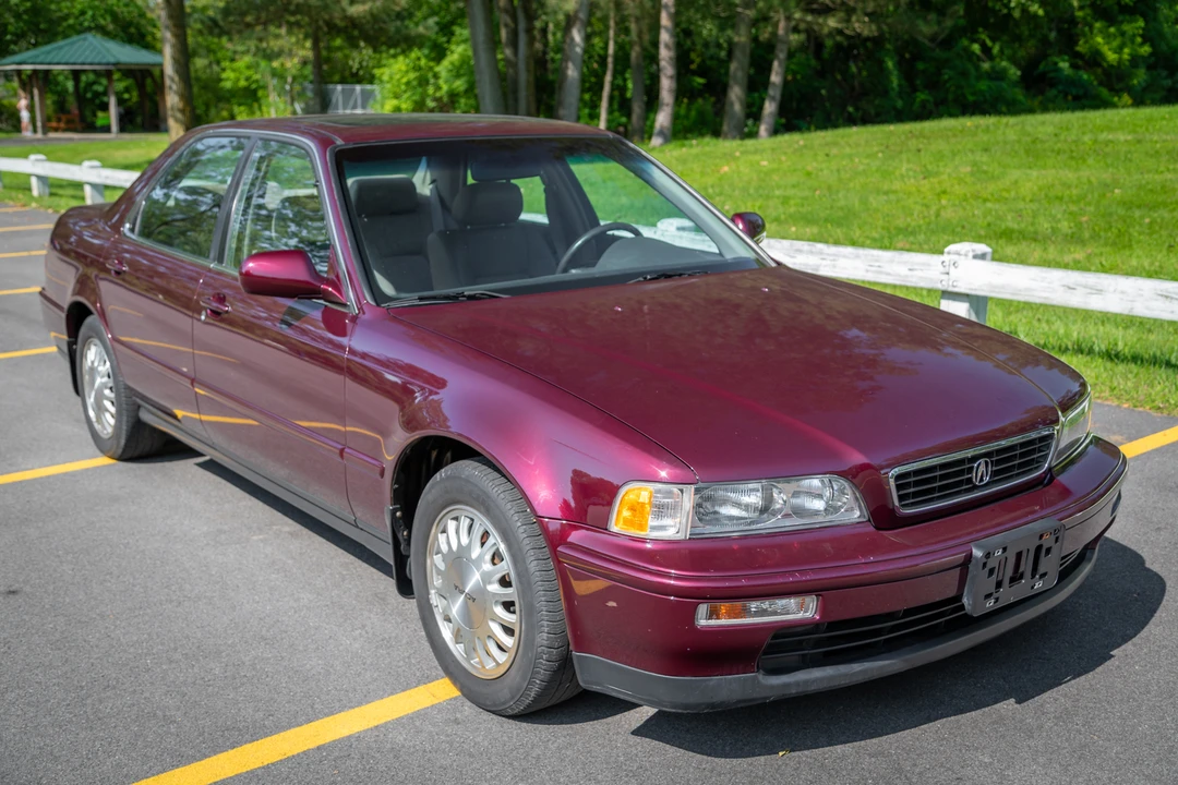 1995 Acura Legend 2nd Gen - Image 2 of 31