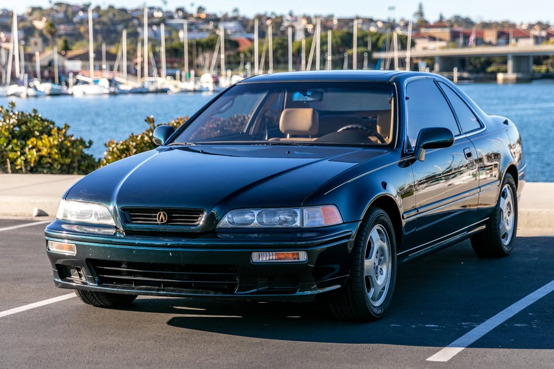1995 Acura Legend 2nd Gen - Image 2 of 31