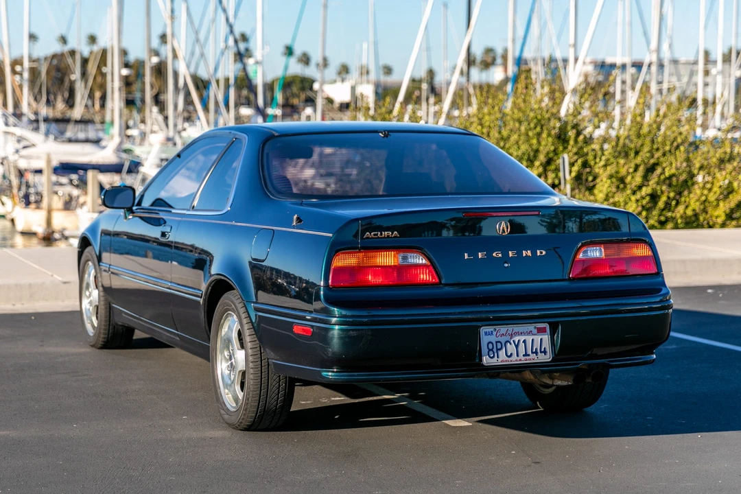 1995 Acura Legend 2nd Gen - Image 5 of 31