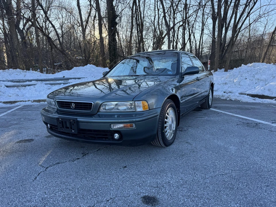 1995 Acura Legend 2nd Gen - Image 8 of 31