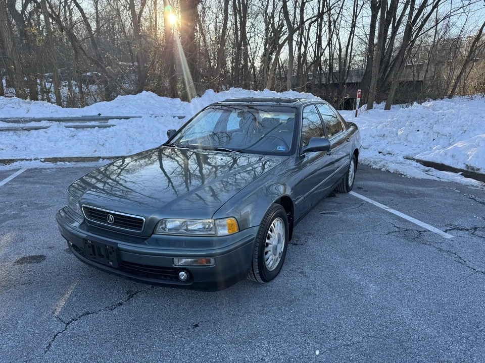1995 Acura Legend 2nd Gen - Image 5 of 31