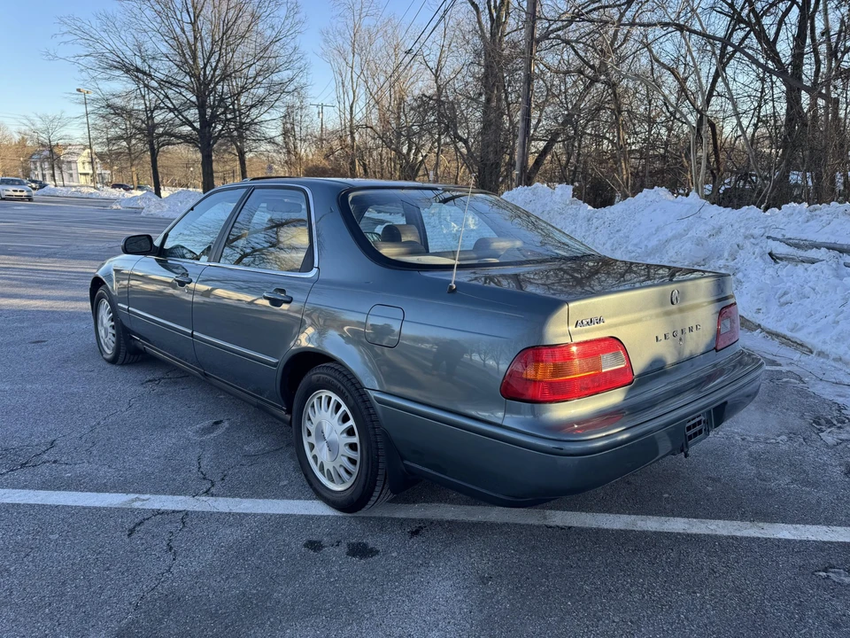 1995 Acura Legend 2nd Gen - Image 20 of 31
