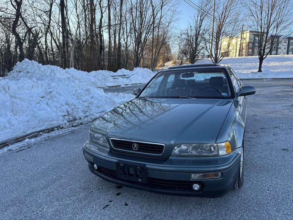 1995 Acura Legend 2nd Gen - Image 3 of 31
