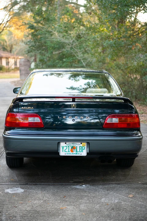 1995 Acura Legend 2nd Gen - Image 17 of 31