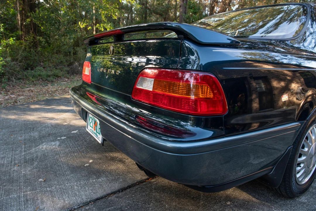 1995 Acura Legend 2nd Gen - Image 31 of 31