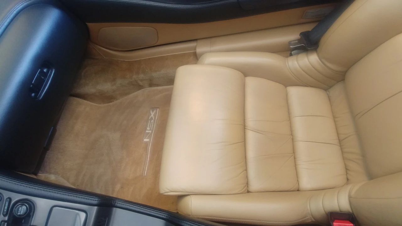 1995 Acura NA1 NSX - Image 25 of 31
