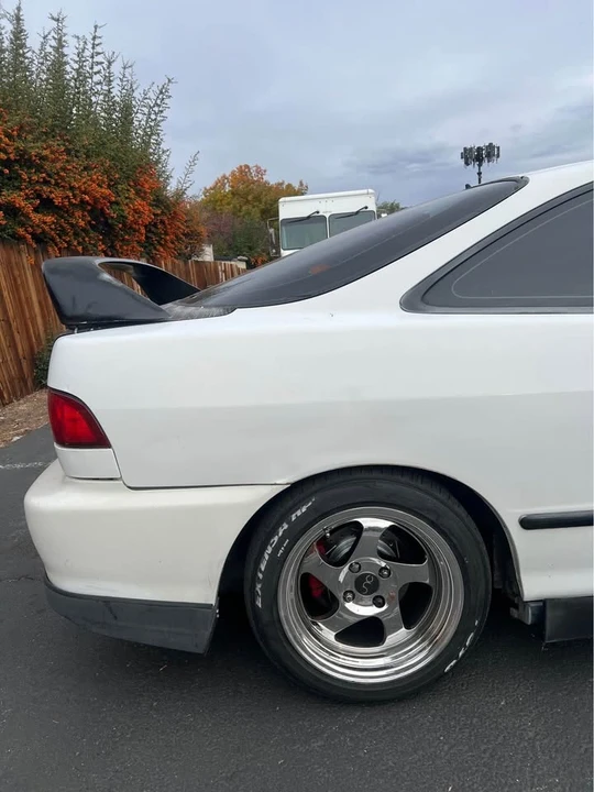 1995 Acura Integra 3rd Gen - Image 4 of 4