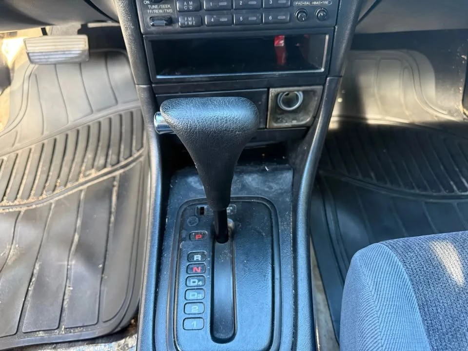 1995 Acura Integra 2nd Gen - Image 13 of 16