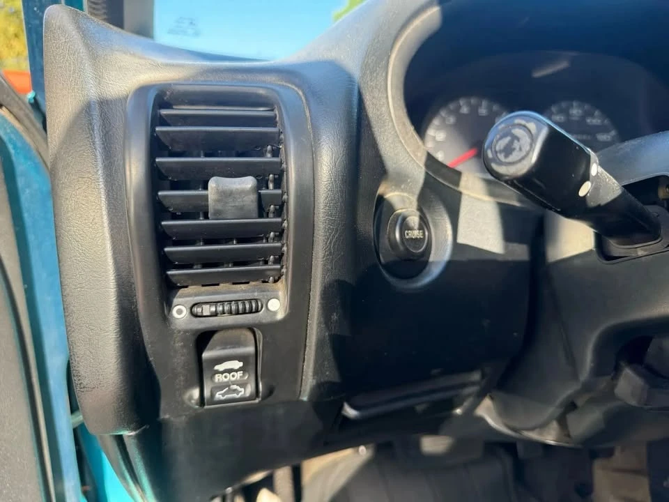 1995 Acura Integra 2nd Gen - Image 11 of 16