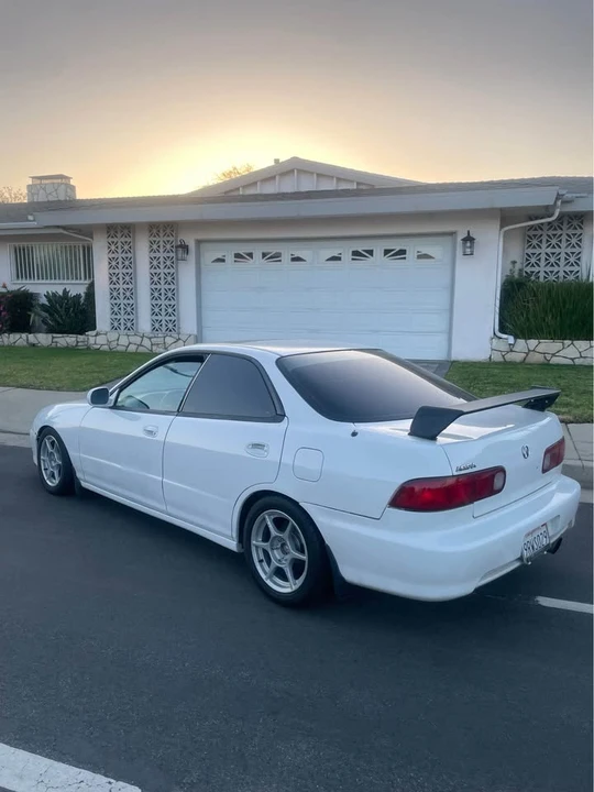 1995 Acura Integra 3rd Gen - Image 2 of 2