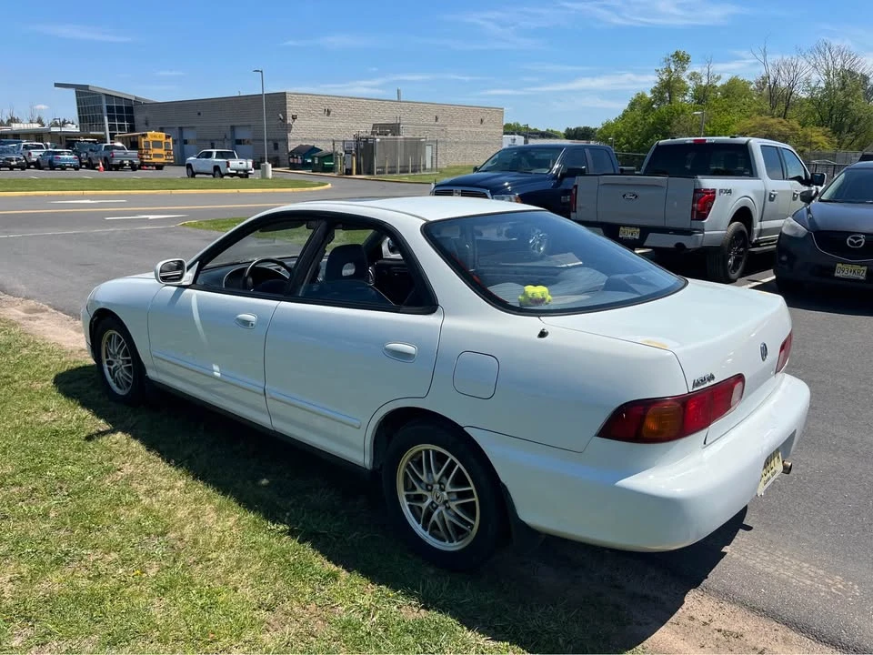 1995 Acura Integra 3rd Gen - Image 3 of 19