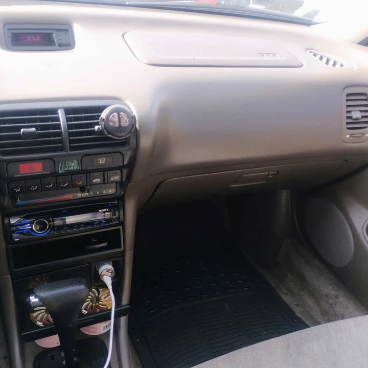 1995 Acura Integra 3rd Gen - Image 11 of 13