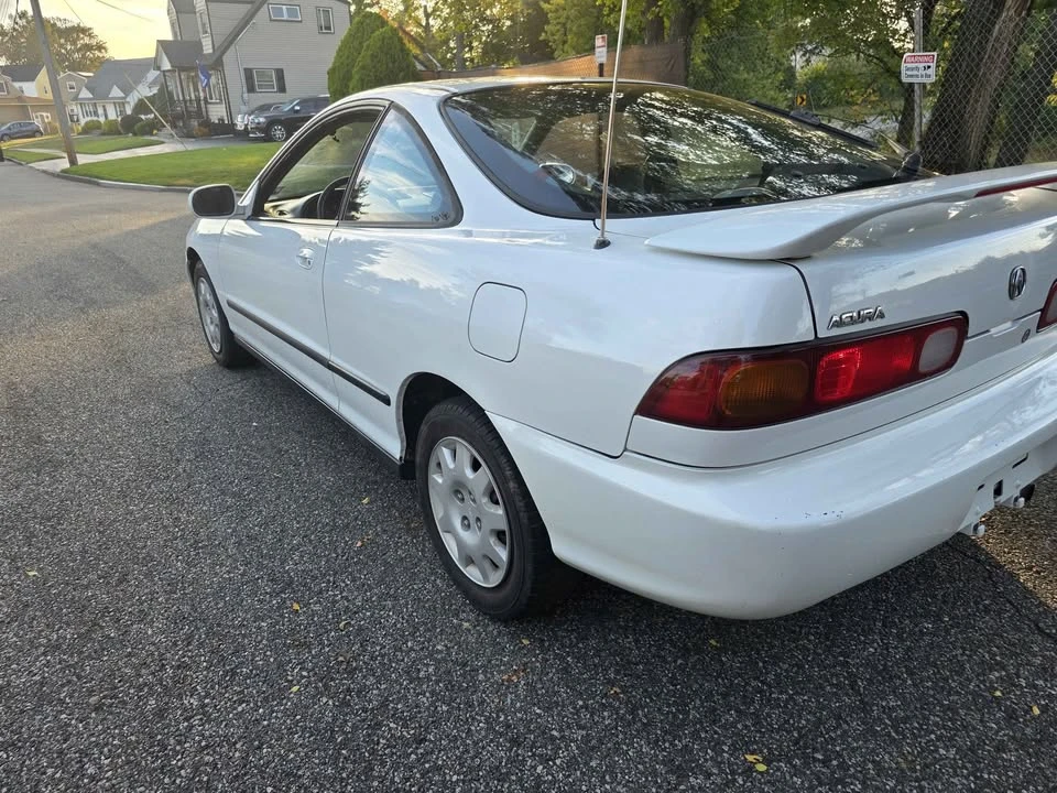 1995 Acura Integra 3rd Gen - Image 3 of 14