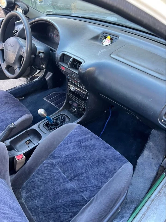 1995 Acura Integra 3rd Gen - Image 2 of 4