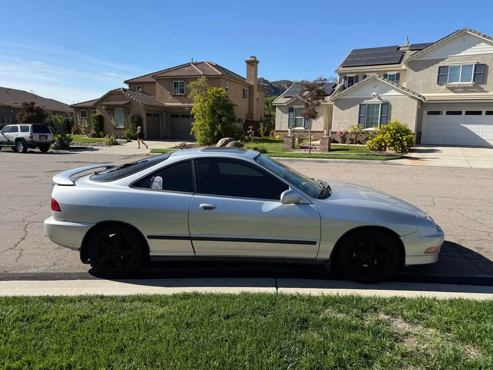 1995 Acura Integra 3rd Gen - Image 2 of 9