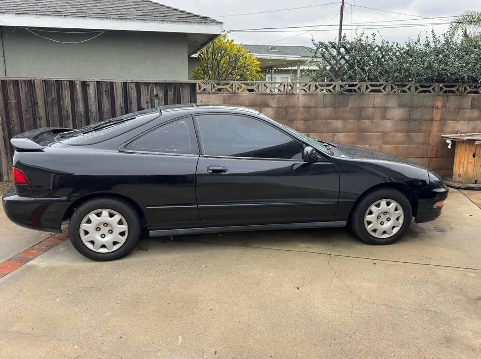 1995 Acura Integra 3rd Gen - Image 2 of 5