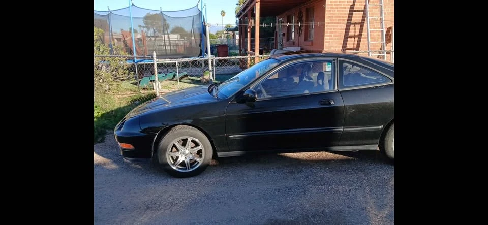 1995 Acura Integra 3rd Gen - Image 2 of 11