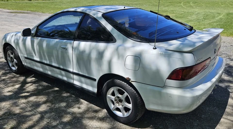 1995 Acura Integra 3rd Gen - Image 2 of 13