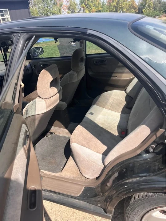 1995 Acura Integra 3rd Gen - Image 3 of 10