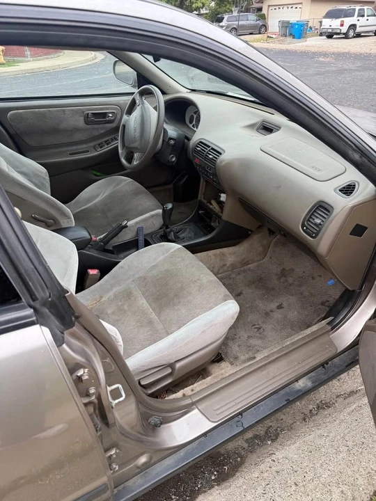 1995 Acura Integra 3rd Gen - Image 2 of 6