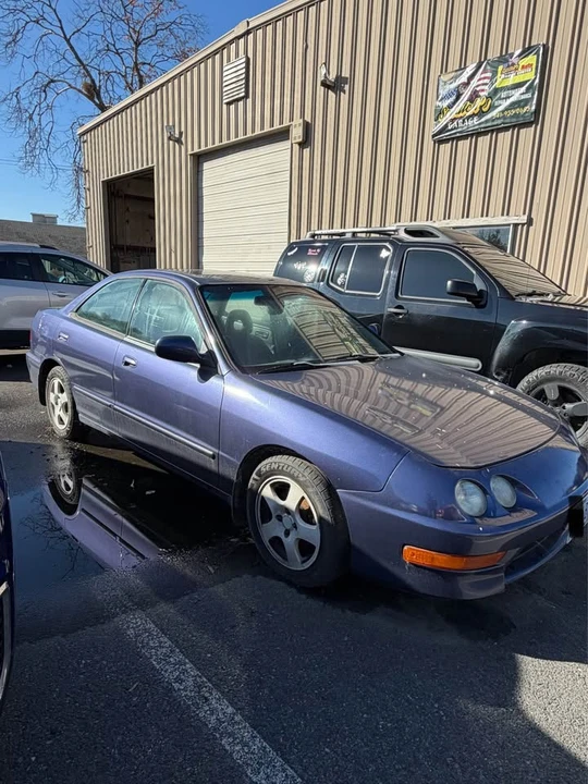 1995 Acura Integra 3rd Gen - Image 3 of 12