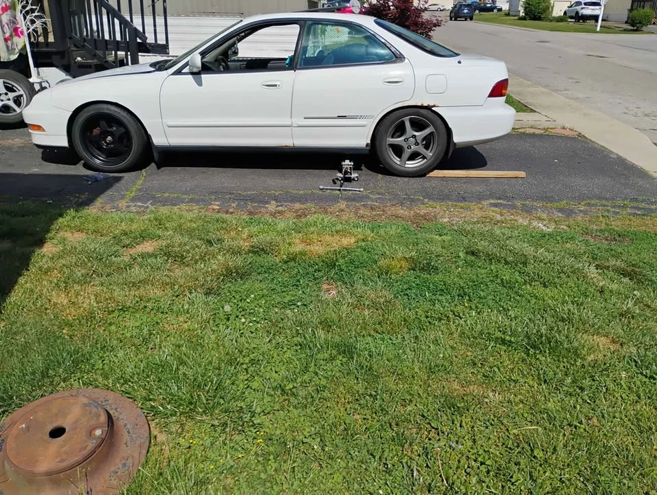 1995 Acura Integra 3rd Gen - Image 2 of 6