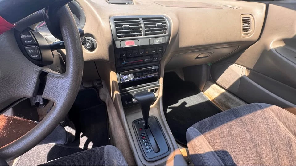 1995 Acura Integra 3rd Gen - Image 11 of 14