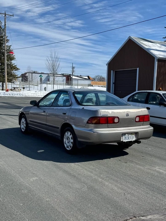 1995 Acura Integra 3rd Gen - Image 3 of 14