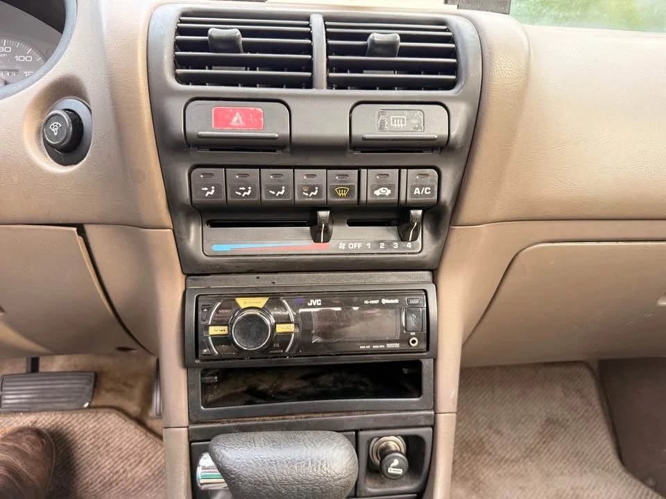 1995 Acura Integra 3rd Gen - Image 6 of 10