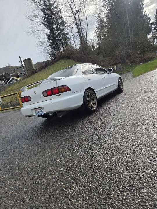 1995 Acura Integra 3rd Gen - Image 2 of 10