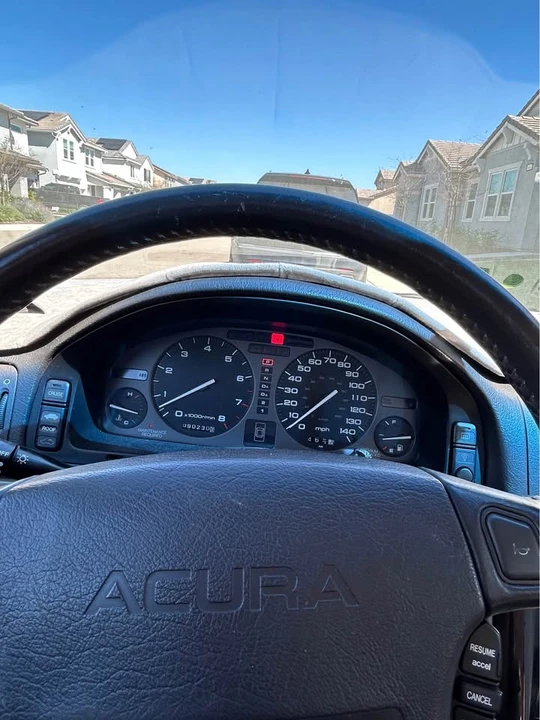 1995 Acura Legend 2nd Gen - Image 10 of 10