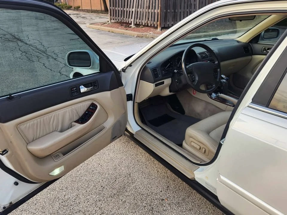 1995 Acura Legend 2nd Gen - Image 6 of 19