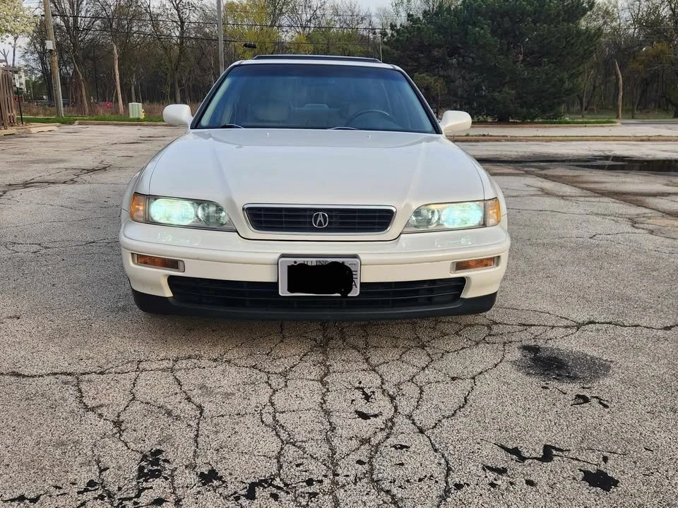 1995 Acura Legend 2nd Gen - Image 3 of 19
