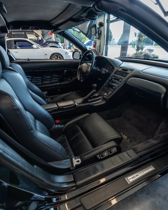 1995 Acura NA1 NSX - Image 11 of 19
