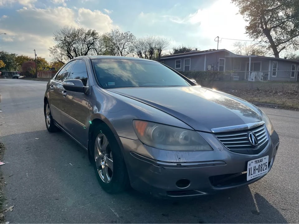 1995 Acura RL 1st Gen - Image 2 of 8