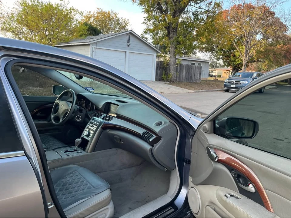 1995 Acura RL 1st Gen - Image 6 of 8