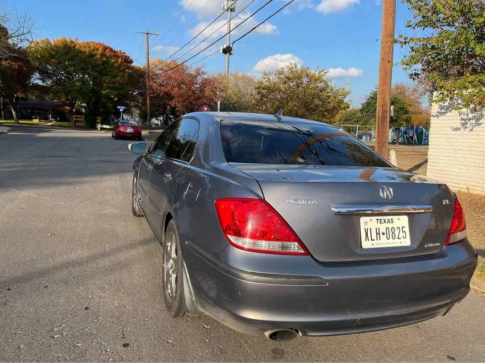 1995 Acura RL 1st Gen - Image 4 of 8