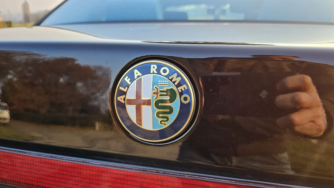 1995 Alfa Romeo 155 - Image 25 of 31