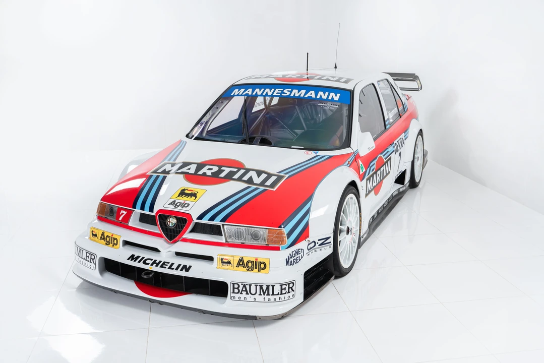 1995 Alfa Romeo 155 - Image 15 of 31