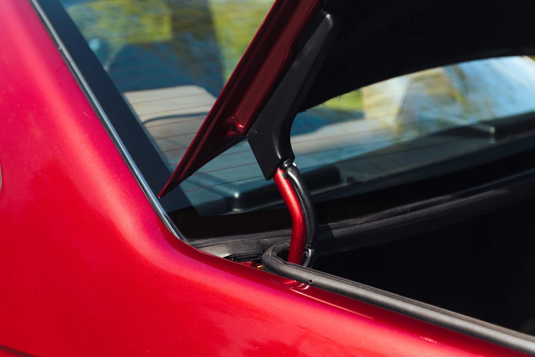 1995 Alfa Romeo 164 Q4 - Image 23 of 31