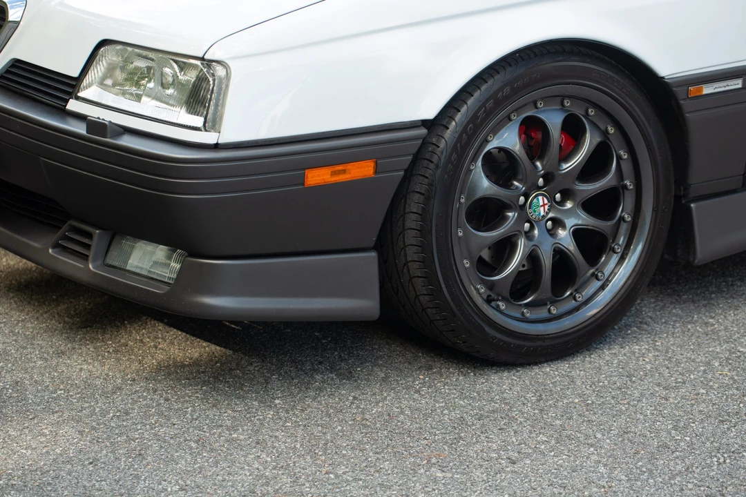 1995 Alfa Romeo 164 Quadrifoglio Verde - Image 25 of 31