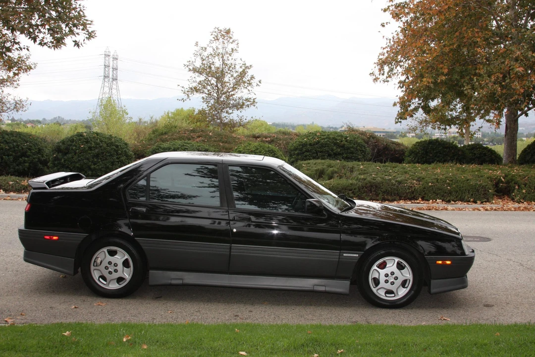 1995 Alfa Romeo 164 Quadrifoglio Verde - Image 10 of 31