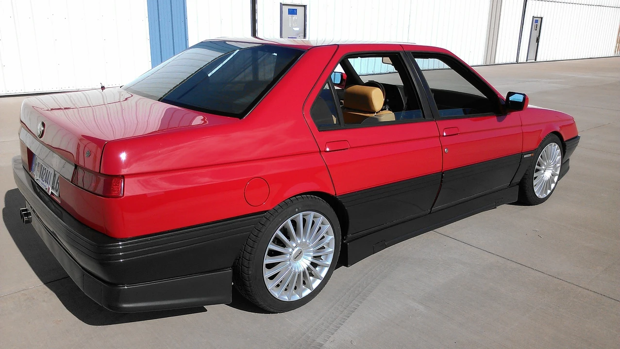 1995 Alfa Romeo 164 Quadrifoglio Verde - Image 12 of 31